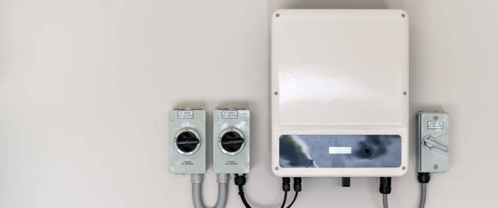 Guía completa sobre inversores solares